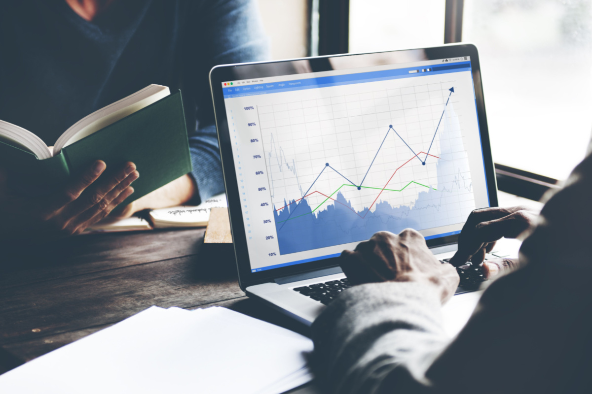 Prediction vs Forecasting